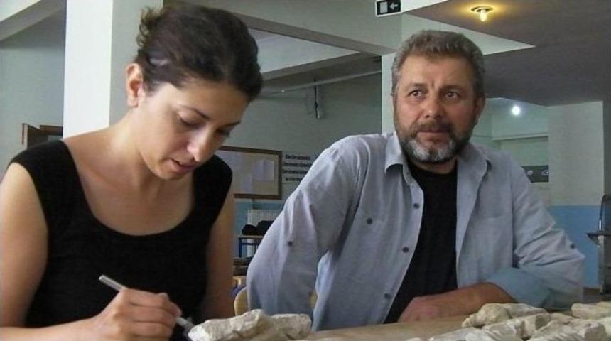 Hoşap Kalesi&rsquo;ndeki Kazı &Ccedil;alışması