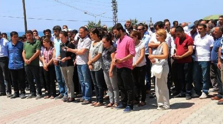 Edremit Belediyesi Fen Işleri M&uuml;d&uuml;r&uuml; Ve Garaj Amiri '&ouml;rg&uuml;te Yardım'dan Tutuklandı (2)