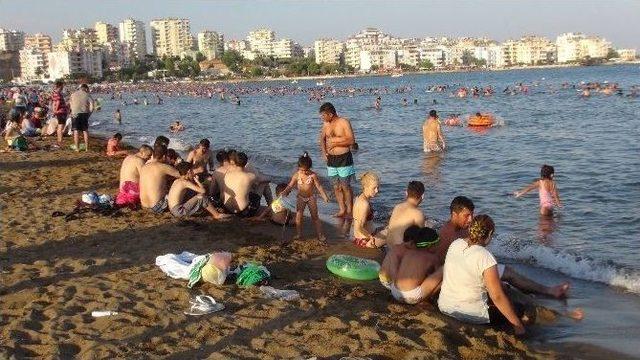 Silifke’de Sahiller Doldu Taştı