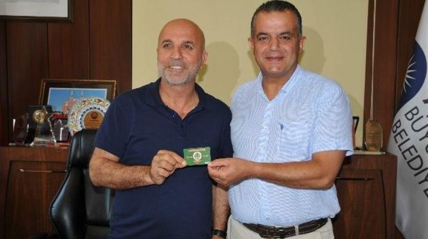 Alanya Koordinat&ouml;rl&uuml;ğ&uuml;nden Alanyaspor&rsquo;a Kombine Desteği