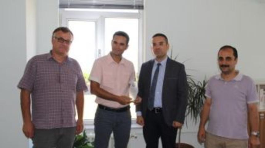 Sağlık Hizmetleri Myo&rsquo;da Devir Teslim T&ouml;reni