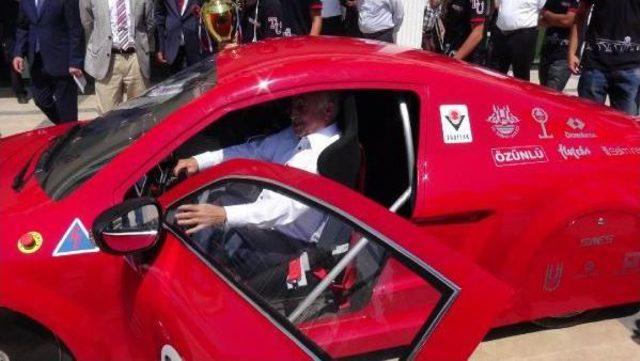 Elektrikli Pehlivan&rsquo;A Tasarım &Ouml;d&uuml;l&uuml; 2