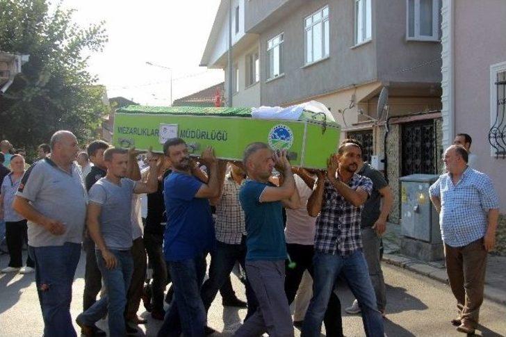 Bodrumdan Bisikletini Almak İsterken Elektrik Akımına Kapılan 6 Yaşındaki Çocuk Hayatını Kaybetti G3