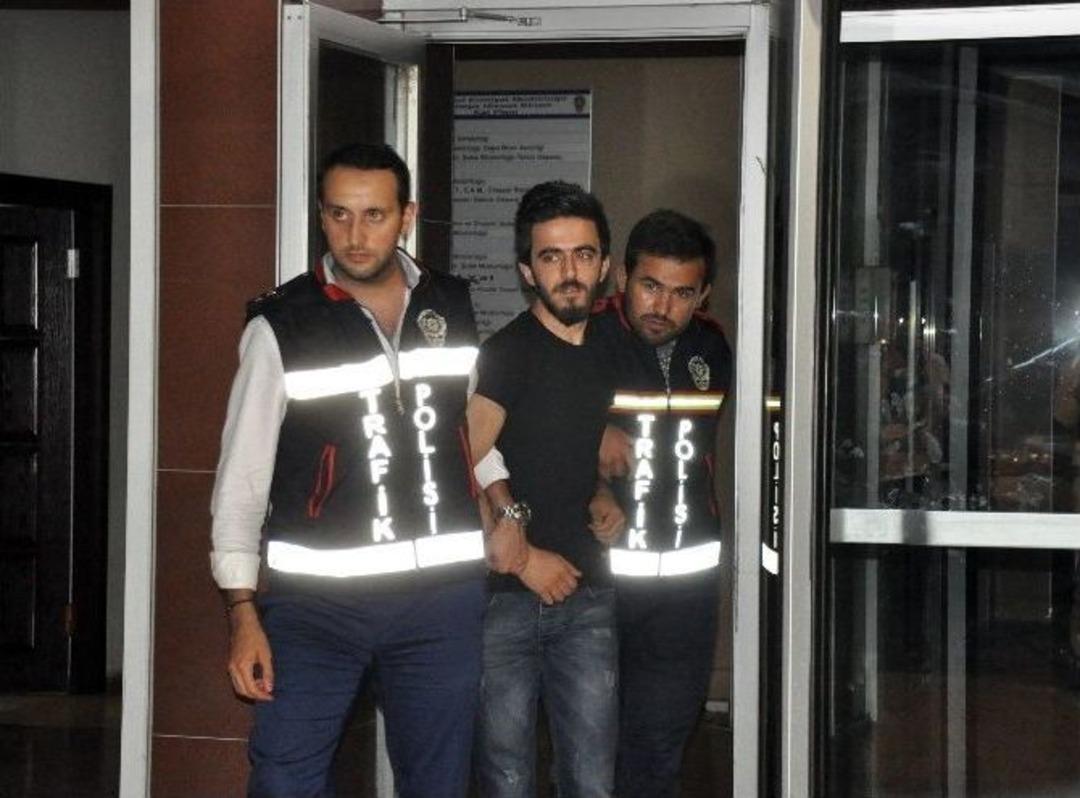 E-5&rsquo;te Evlenme Teklifi Karakolda Bitti