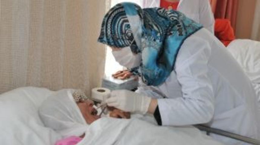 Ke&ccedil;i&ouml;ren Belediyesi Evlere Sağlık G&ouml;t&uuml;r&uuml;yor