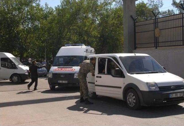 Diyarbakır’Da Şehit Edilen Uzman Çavuş Memleketine Uğurlandı 1