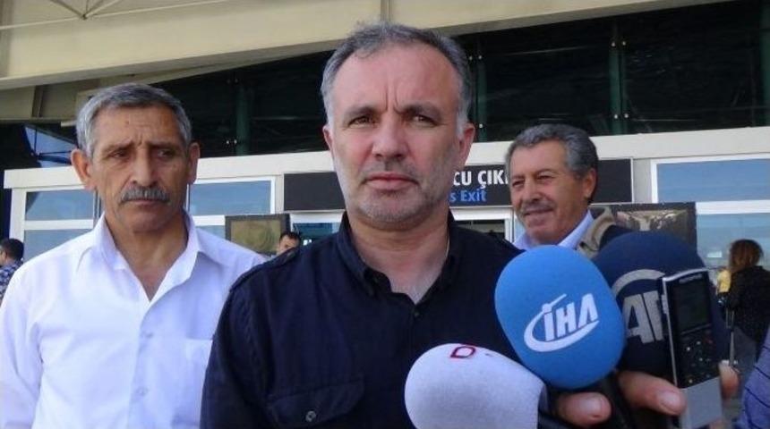 Hdp&rsquo;li Bilgen, Kars Havaalanı&rsquo;nda A&ccedil;ıklamalarda Bulundu