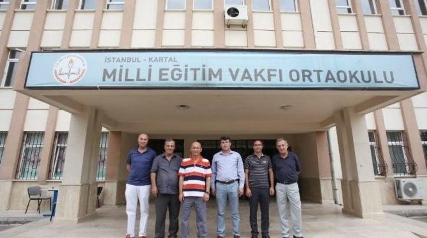 Başkan &Ouml;z, Okulların Bakım Onarım &Ccedil;alışmalarını İnceledi