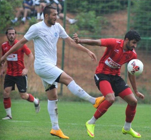 Gölcükspor Sarıyer'i Yendi