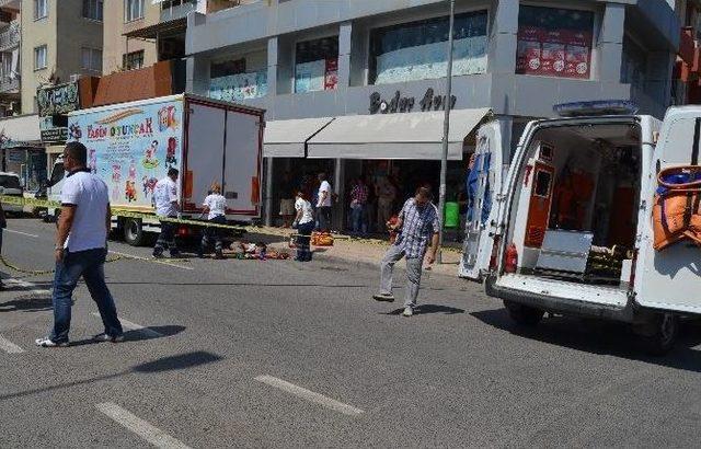 Resmi Ara&ccedil; Motorsiklete &Ccedil;arptı: 1 &Ouml;l&uuml; 1