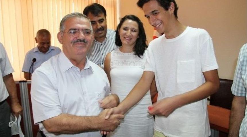 Fethiye&rsquo;nin Altın &Ccedil;ocukları &Ouml;d&uuml;llendirildi