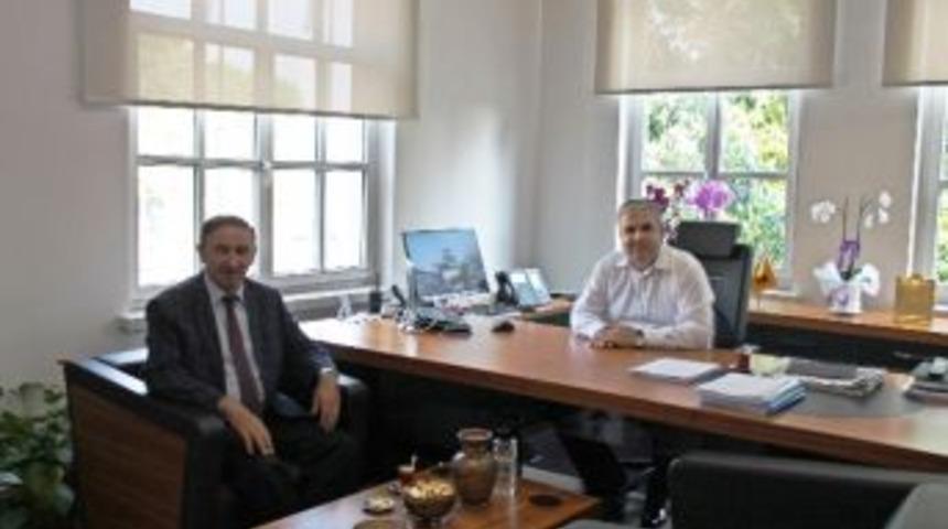 Mustafakemalpaşa’da Elektrik Hatları Yer Altına Alınıyor