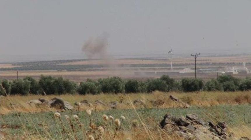 Sınırda Işid Ile Muhalifler Arasında &Ccedil;atışma (3)