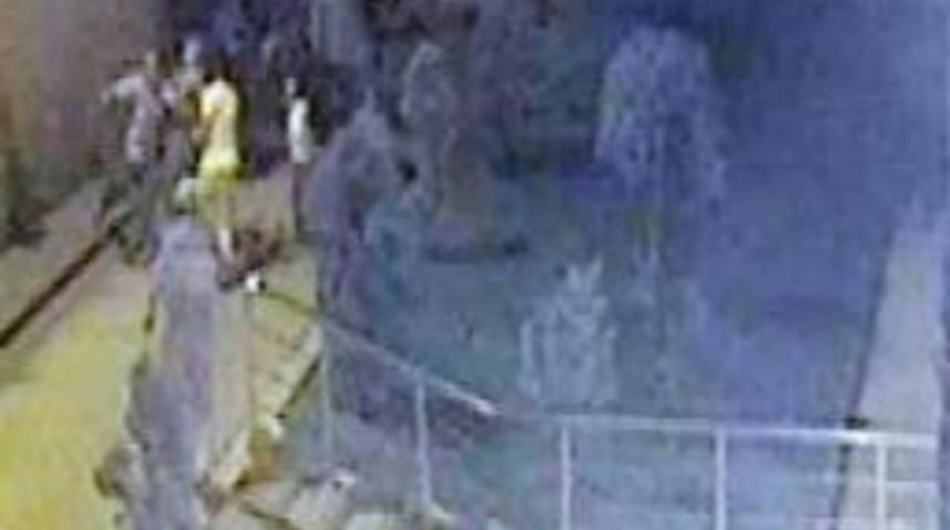 Başkent&rsquo;te 1 Kişinin &Ouml;ld&uuml;ğ&uuml; &lsquo;araba&rsquo; Kavgasının G&ouml;r&uuml;nt&uuml;leri Ortaya &Ccedil;ıktı