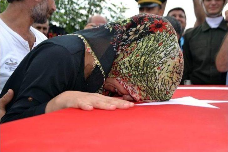 Osmaniye Şehidini Gözyaşları İle Son Yolculuğuna Uğurladı G3