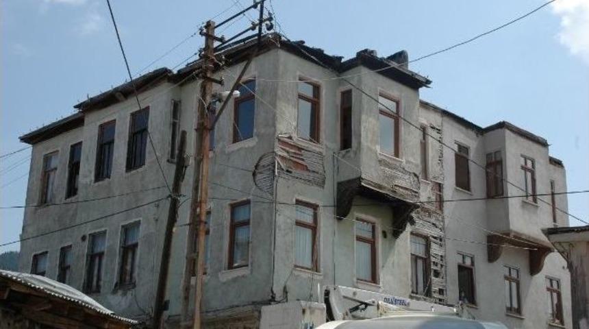 K&uuml;re&rsquo;de Tarihi G&ouml;r&uuml;n&uuml;ml&uuml; Restorasyon &Ccedil;alışmaları Hız Kazandı