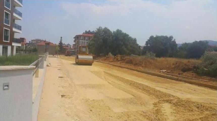 Alaşehir Belediyesi Hizmet Yağmuruna Devam Ediyor