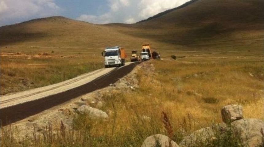 Büyükşehir’den, Kırsalda Asfalt Atağı