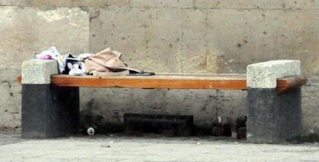 Sivas ta Ş&uuml;pheli &Ccedil;anta F&uuml;nyeyle Patlatıldı 3