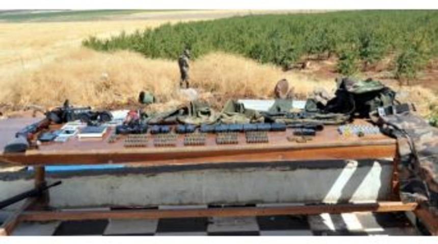 &Ouml;rg&uuml;t Propagandası Yapan Kahyanın Evinden Cephanelik &Ccedil;ıktı