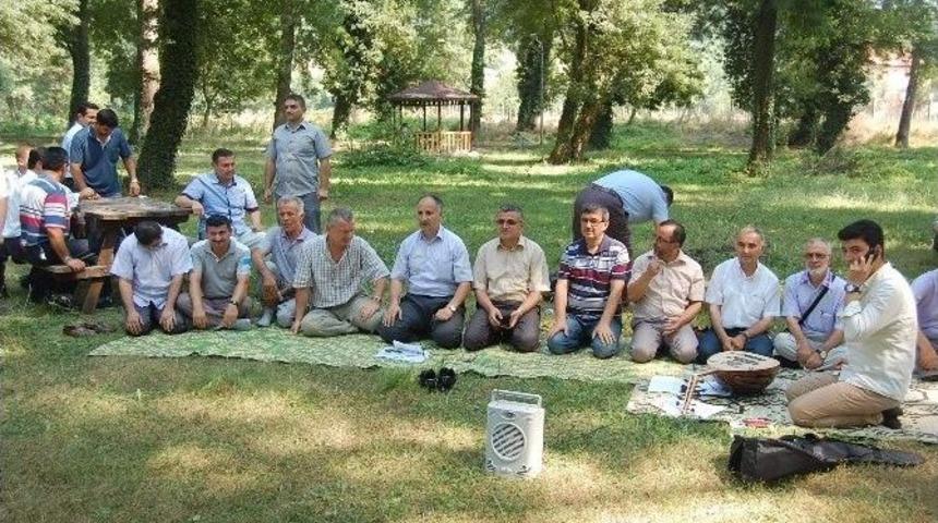 &Ccedil;aycuma Diyanet-sen&rsquo;den Kaynaşma Pikniği