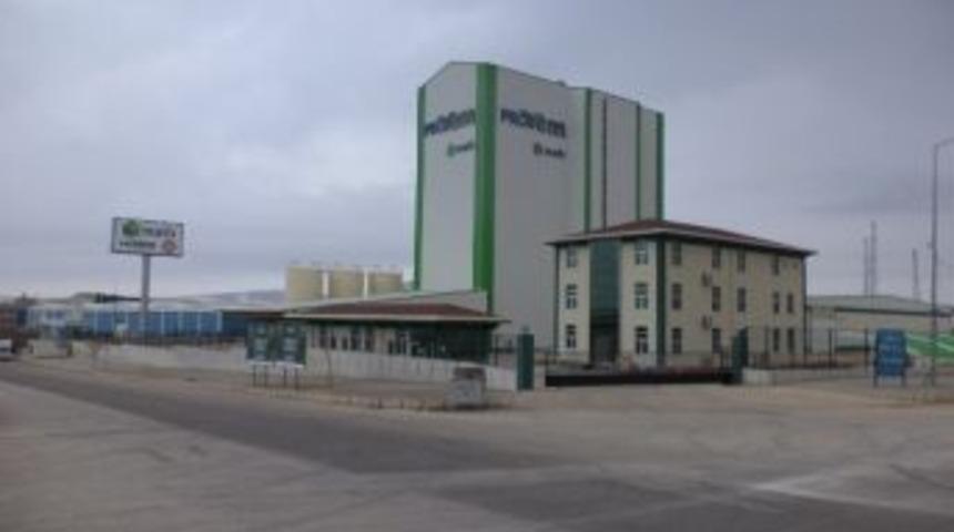 Matlı Gaziantep Yem Fabrikası&rsquo;ndan İlk İhracat Irak&rsquo;a Yapıldı