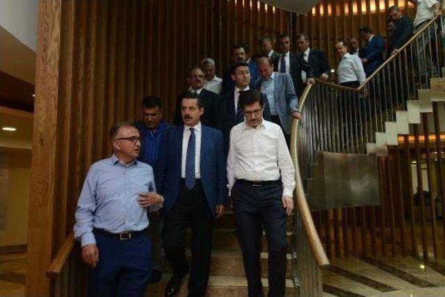 Bakan Çelik Ve Tobb Başkanı Hisarcıklıoğlu’Ndan Burkay’A Ziyaret