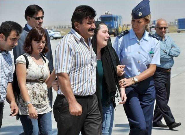 Şehit Uzman &Ccedil;avuşun Cenazesi Konya&rsquo;ya Getirildi 2