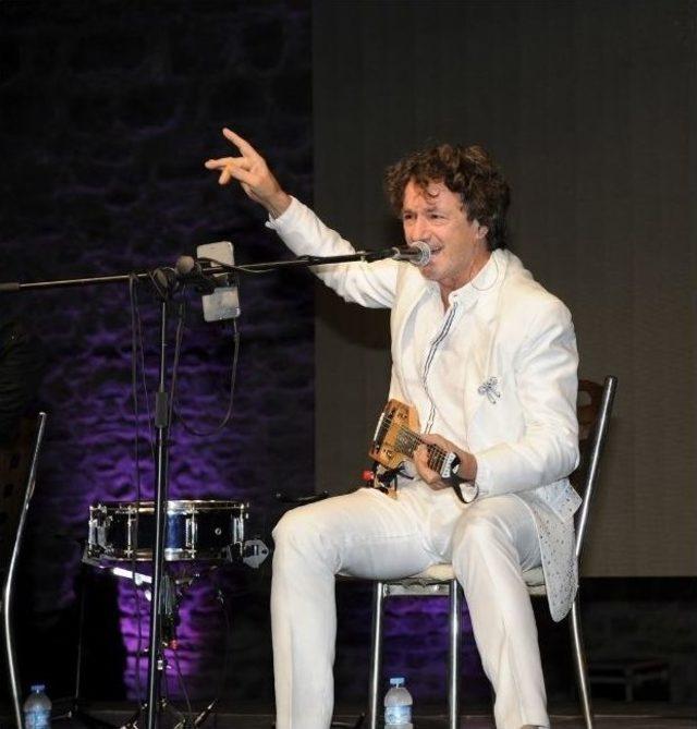 &Ccedil;anakkale&rsquo;de Goran Bregovic&rsquo;le Balkan R&uuml;zgarı Esti 2