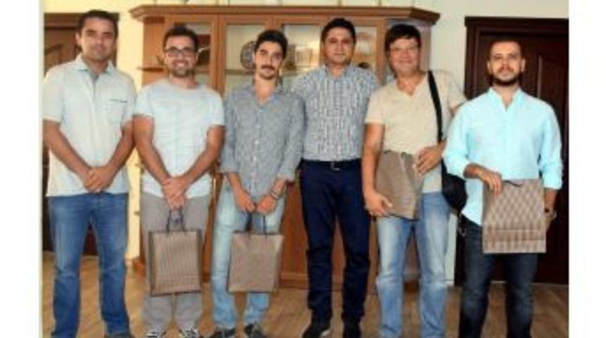 &ldquo;bir Başka Aliağa&rdquo;da Kazananlar &Ouml;d&uuml;llerini Aldı