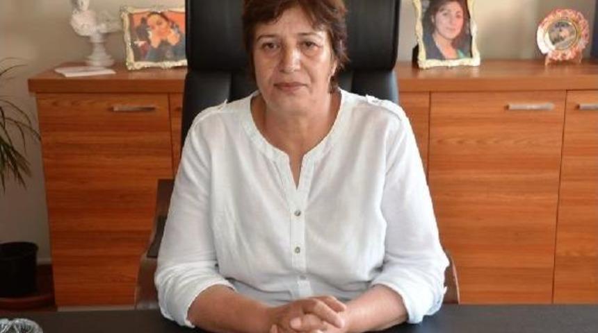 Dbp'li Belediyeden Su Israfına Karşı 'hadisli Pankart'