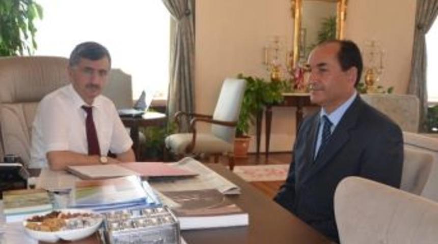 Soma&rsquo;nın Yeni Kaymakamı Altıntaş&rsquo;tan Vali Bektaş&rsquo;a Ziyaret