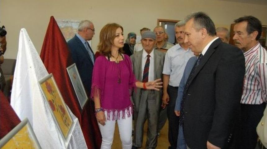 Huzurevi Sakinlerinden Ebru Sergisi