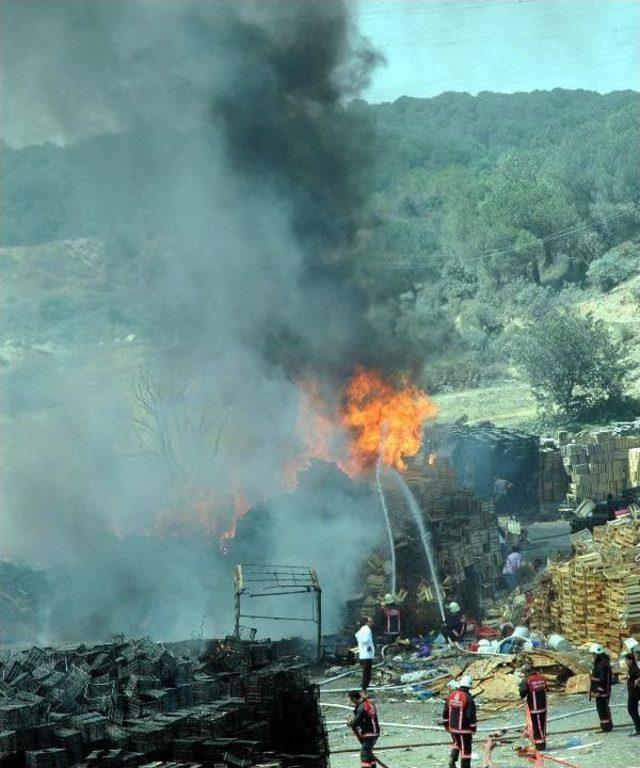 Sultangazi&rsquo;De Korkutan Yangın (3) 2