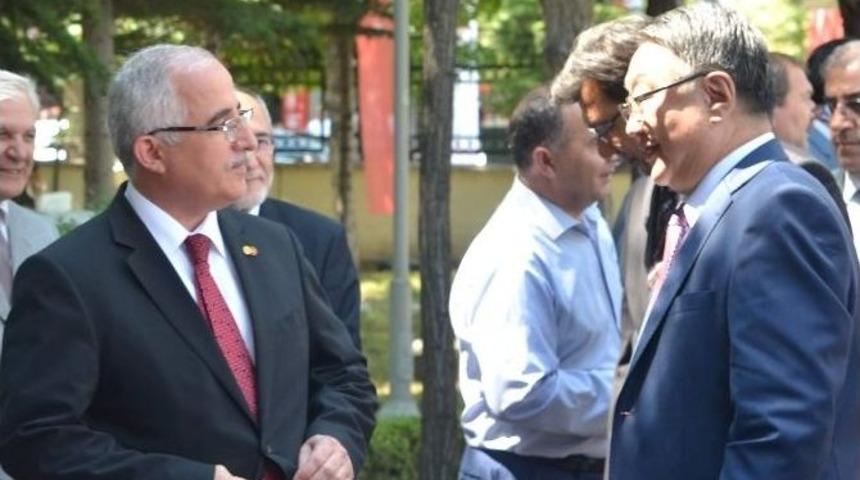 T&uuml;rk D&uuml;nyası Sanayi Ve Ticaret Koordinasyon Merkezi A&ccedil;ıldı