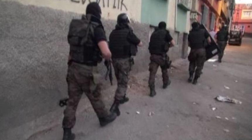 Gaziantep&rsquo;te Ter&ouml;r Operasyonlarında 5 Kişi Tutuklandı