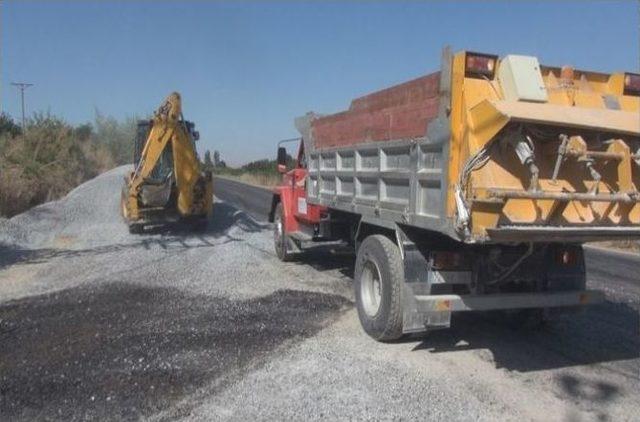 Hatunsuyu Mahallesinde Asfalt Çalışmaları Devam Ediyor