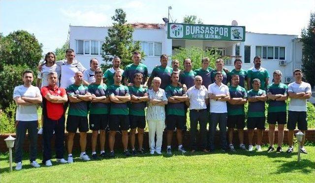 Bursaspor Alt Yapı Hocalarını Tanıttı 2