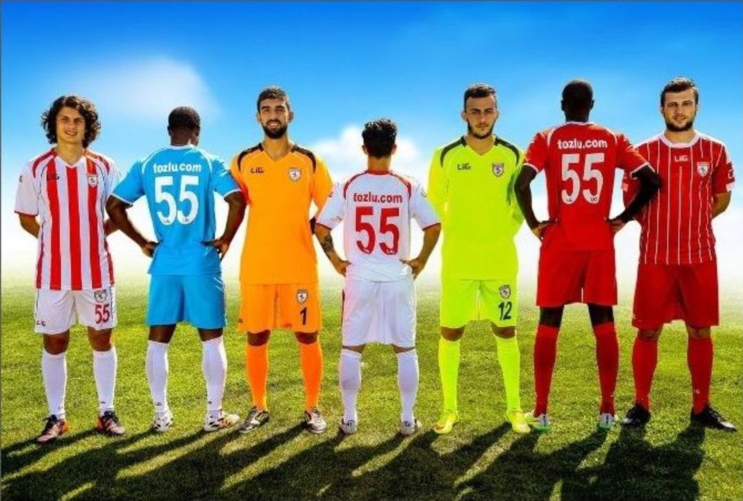 Samsunspor Yeni Sezon Formalarını Tanıttı