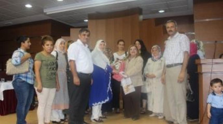 Aylin Vali, Kadın K&uuml;lt&uuml;r Merkezi Temsilcileri İle Vedalaştı