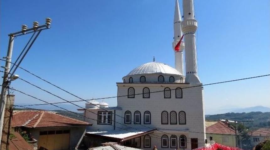 &Ccedil;epni Camii A&ccedil;ıldı