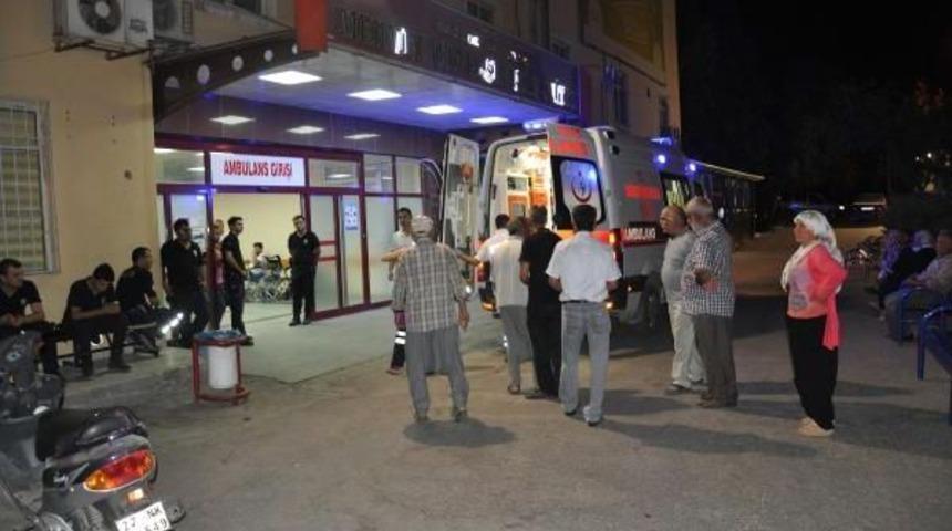 &Uuml;vey Kardeşler Arasında Silahlı Kavga: 5 Yaralı