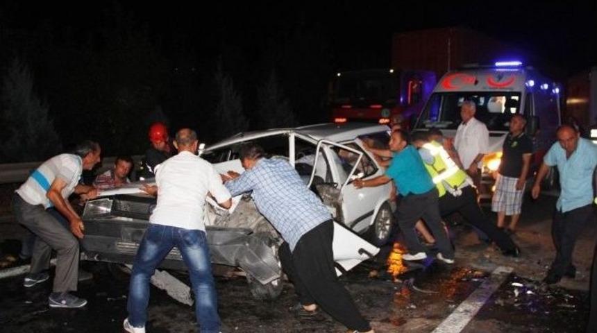 (&ouml;zel Haber) Tem&rsquo;de Trafik Kazası: 6 Yaralı