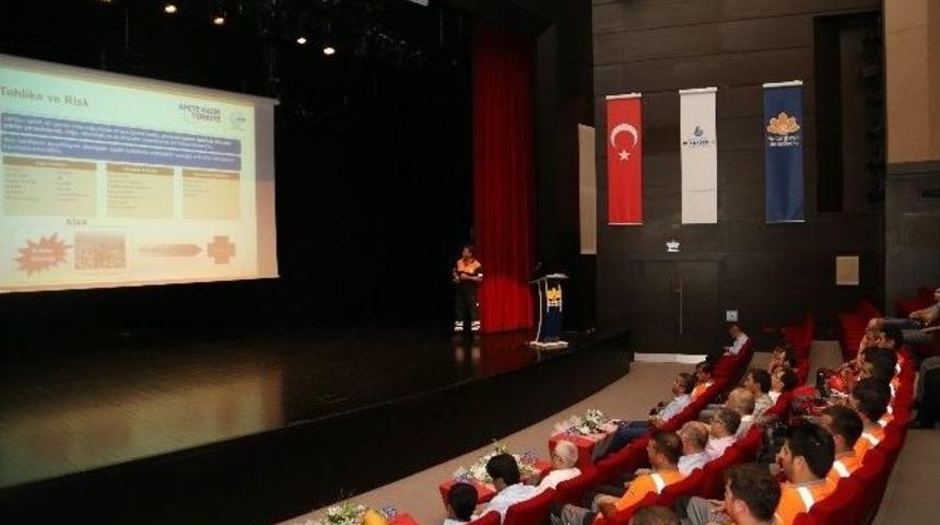 Sakut&rsquo;tan Temel Afet Bilinci Semineri