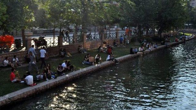 Porsuk Manzaralı Saksafon Keyfi