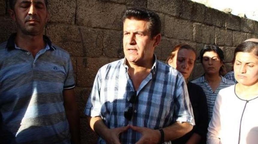 Hdp'den Nusaybin'de Kınama Y&uuml;r&uuml;y&uuml;ş&uuml;