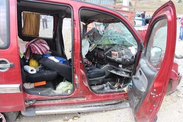 Samsun’da Trafik Kazası: 2 Yaralı