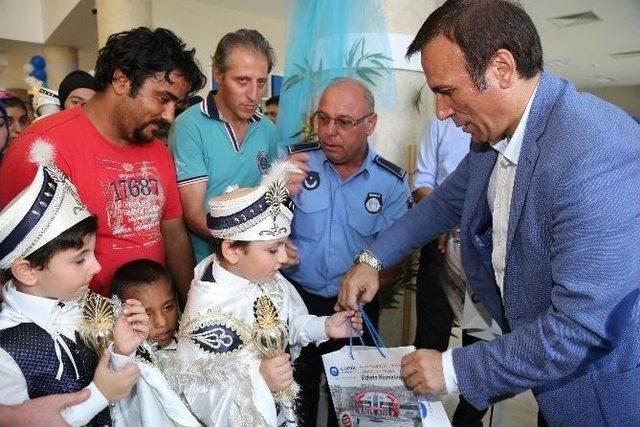 Canik&rsquo;te &Ccedil;ocukların S&uuml;nnet Mutluluğu 1