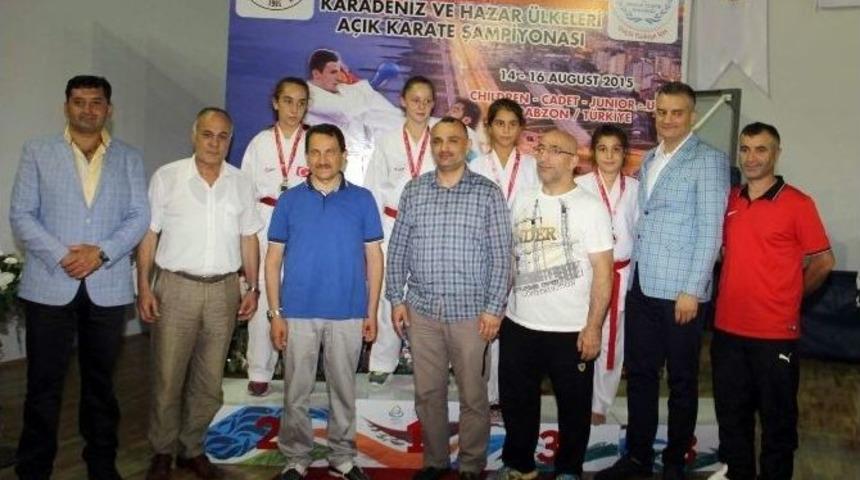 Trabzon&rsquo;da Karate Ş&ouml;leni
