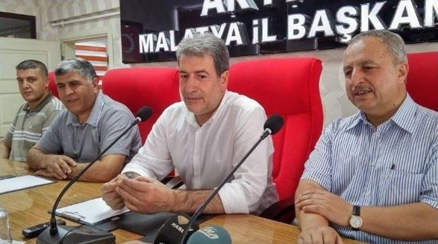 Ak Parti&rsquo;de Halk G&uuml;n&uuml; Toplantısı